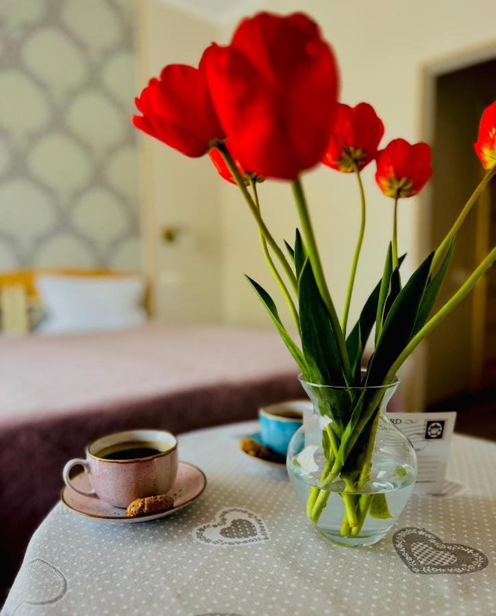 Tamerlan Khmelʼnytsʼkyy Extérieur photo