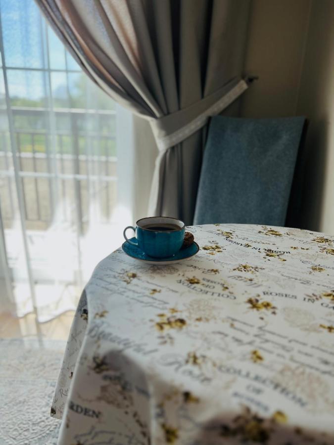 Tamerlan Khmelʼnytsʼkyy Extérieur photo